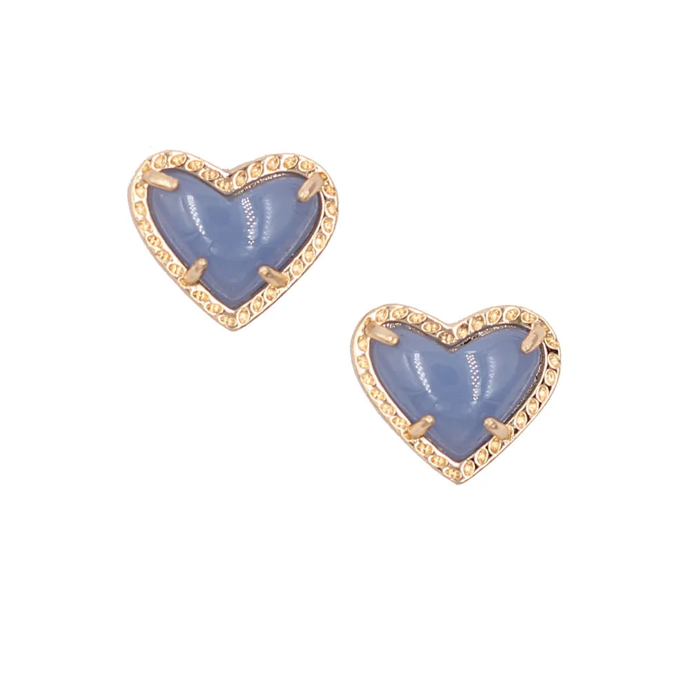 "Introducing our latest Valentine's gift: Candy-colored Claw Small Heart-Shaped 3D Resin Mini Love Pendants Necklace for Women. It's a charming addition to any outfit."